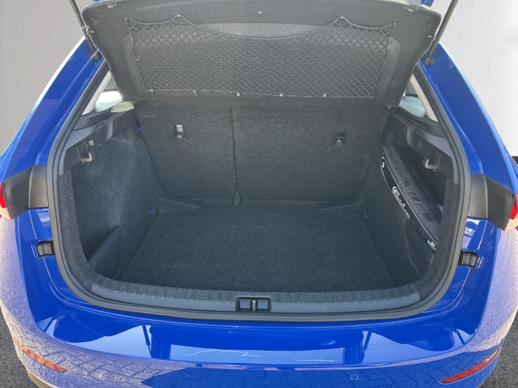 Fahrzeugabbildung SKODA Scala 1.5 TSI Ambition AHK NAVI SHZ LED PDCv+h