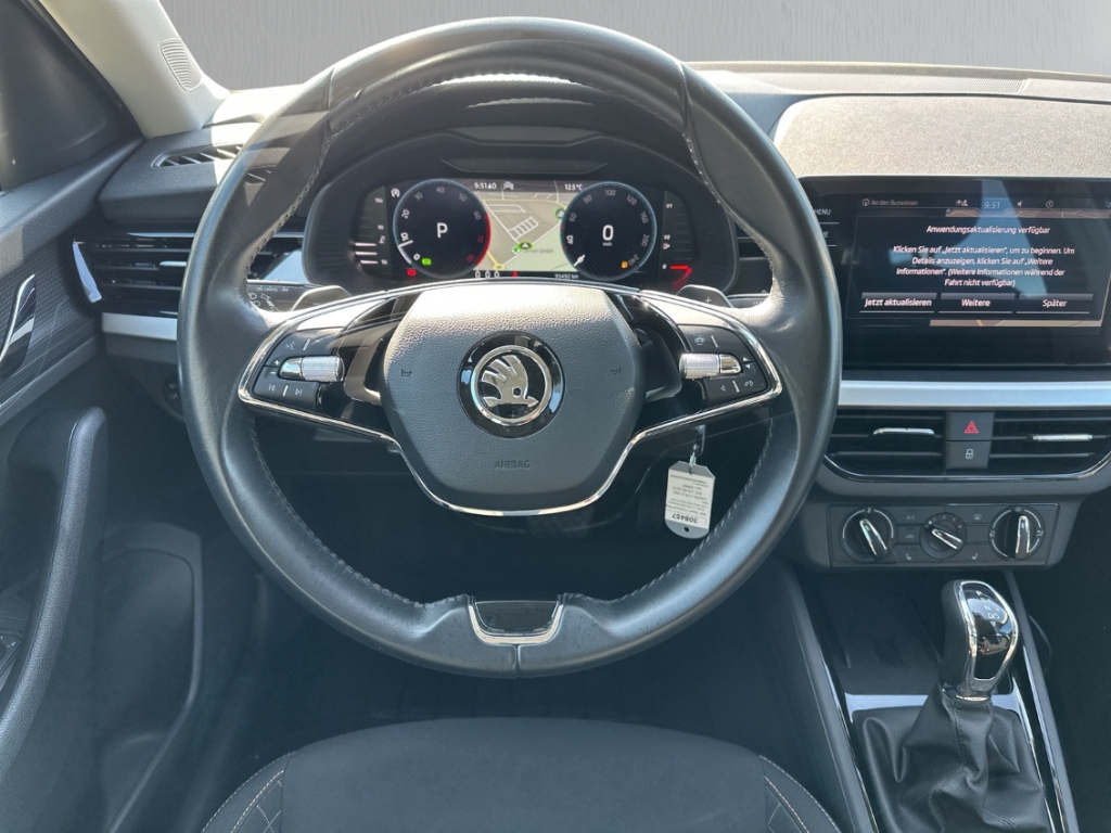 Fahrzeugabbildung SKODA Scala 1.5 TSI Ambition AHK NAVI SHZ LED PDCv+h
