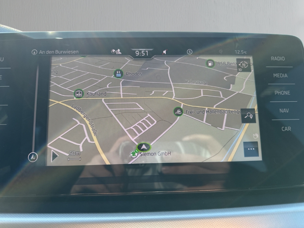 Fahrzeugabbildung SKODA Scala 1.5 TSI Ambition AHK NAVI SHZ LED PDCv+h
