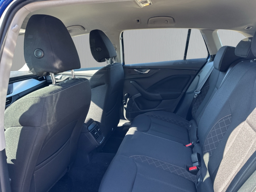 Fahrzeugabbildung SKODA Scala 1.5 TSI Ambition AHK NAVI SHZ LED PDCv+h