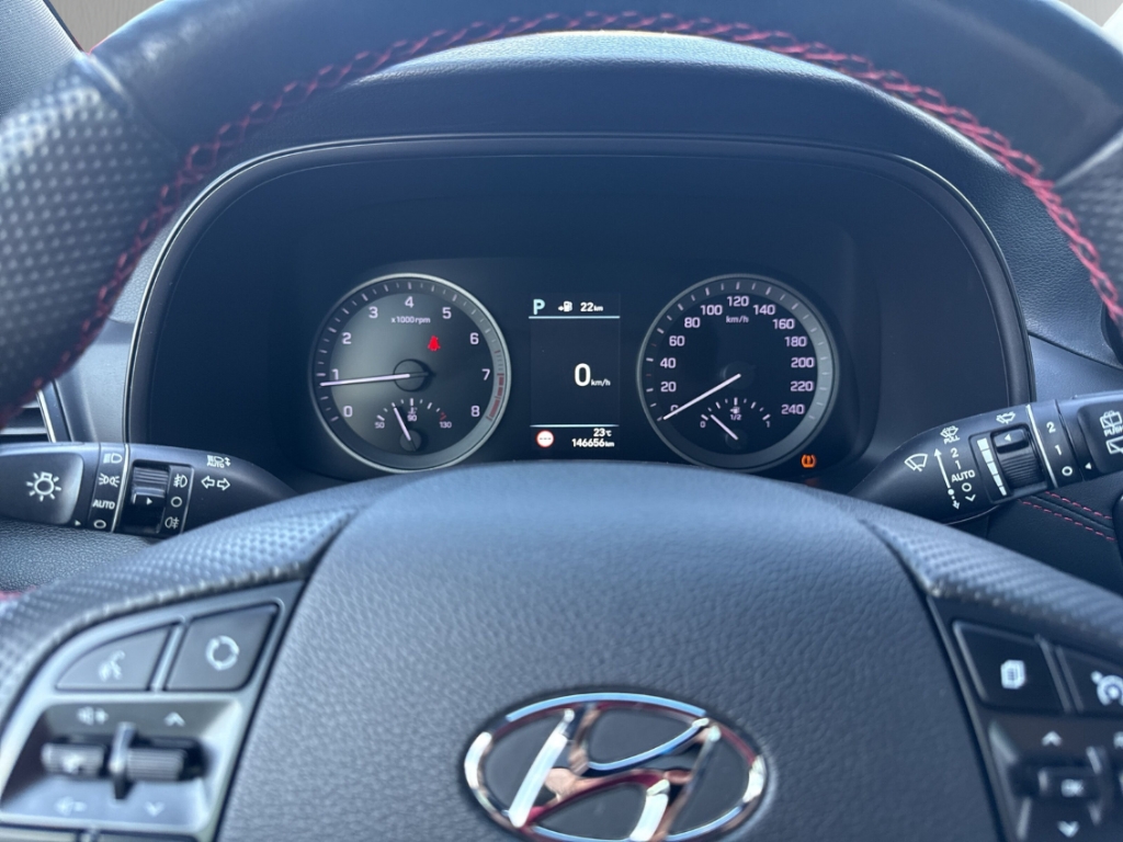 Fahrzeugabbildung Hyundai TUCSON 1.6 T-GDI DCT 4WD N-Line Sicherheitspaket Smart Key