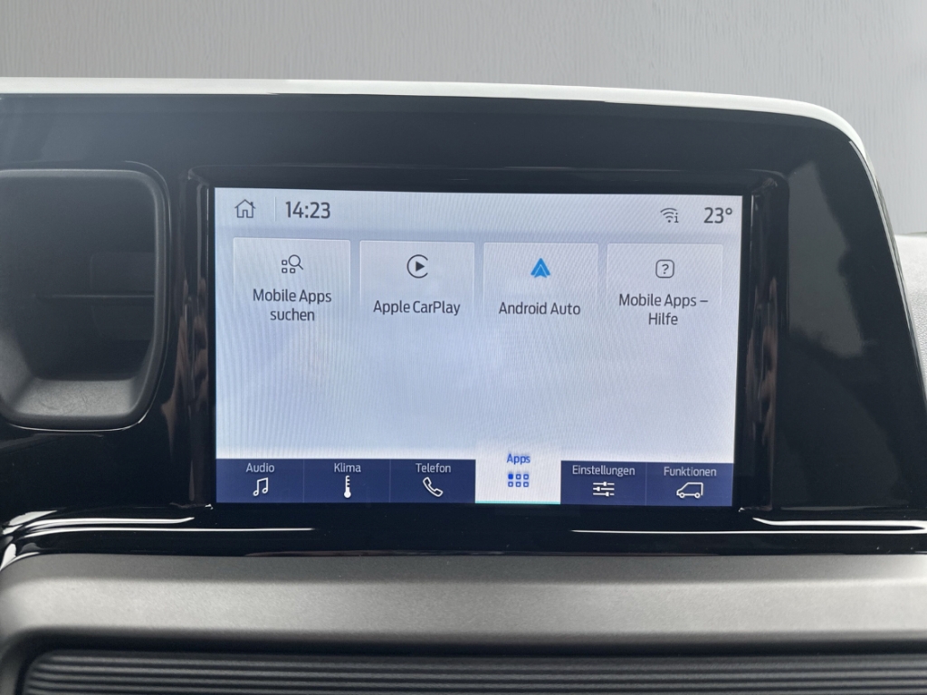 Fahrzeugabbildung Ford Tourneo Courier Titanium AHK AAC LM17 Winterpak. LED TFL