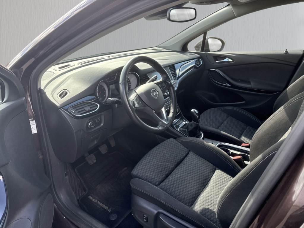Fahrzeugabbildung Opel Astra 1.4 Turbo Active Temp Klima Freisprech