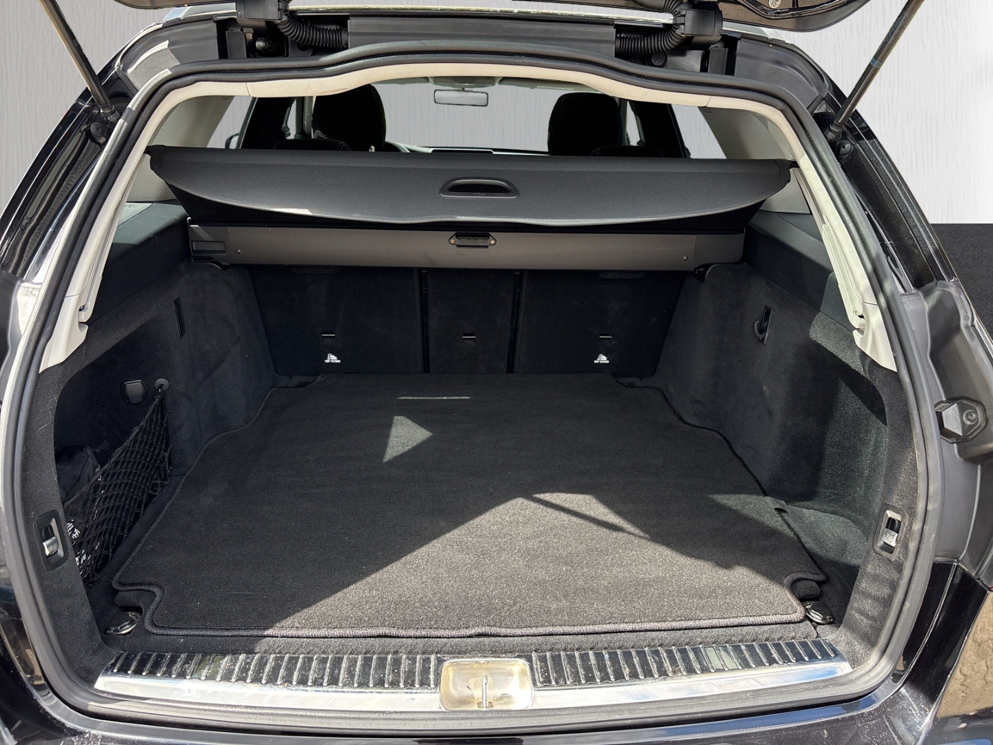 Fahrzeugabbildung Mercedes-Benz C 200 T-Modell 160PS d PDC RFK Navi Klima
