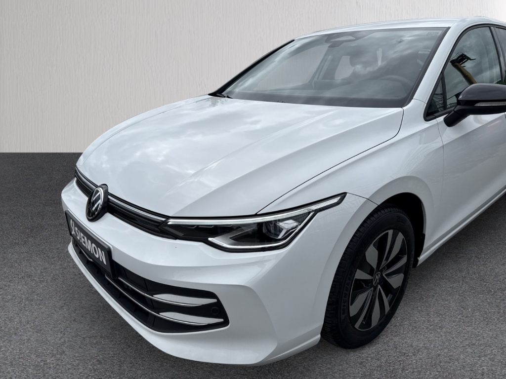 Fahrzeugabbildung Volkswagen Golf 1.5 TSI Goal AHK ACC RKam LED+ Navi SHZ LHZ