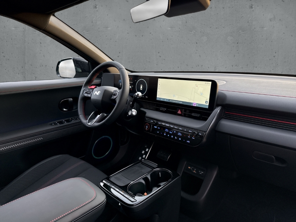 Fahrzeugabbildung Hyundai IONIQ 5 FL MY26 84kWh 2WD N-Line Matrix Navi Digitales Cockpit LED ACC El. Heckklappe