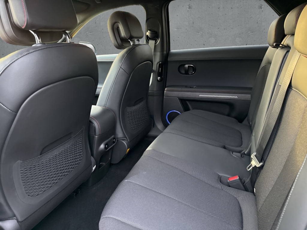 Fahrzeugabbildung Hyundai IONIQ 5 FL MY26 84kWh 2WD N-Line Matrix Navi Digitales Cockpit LED ACC El. Heckklappe