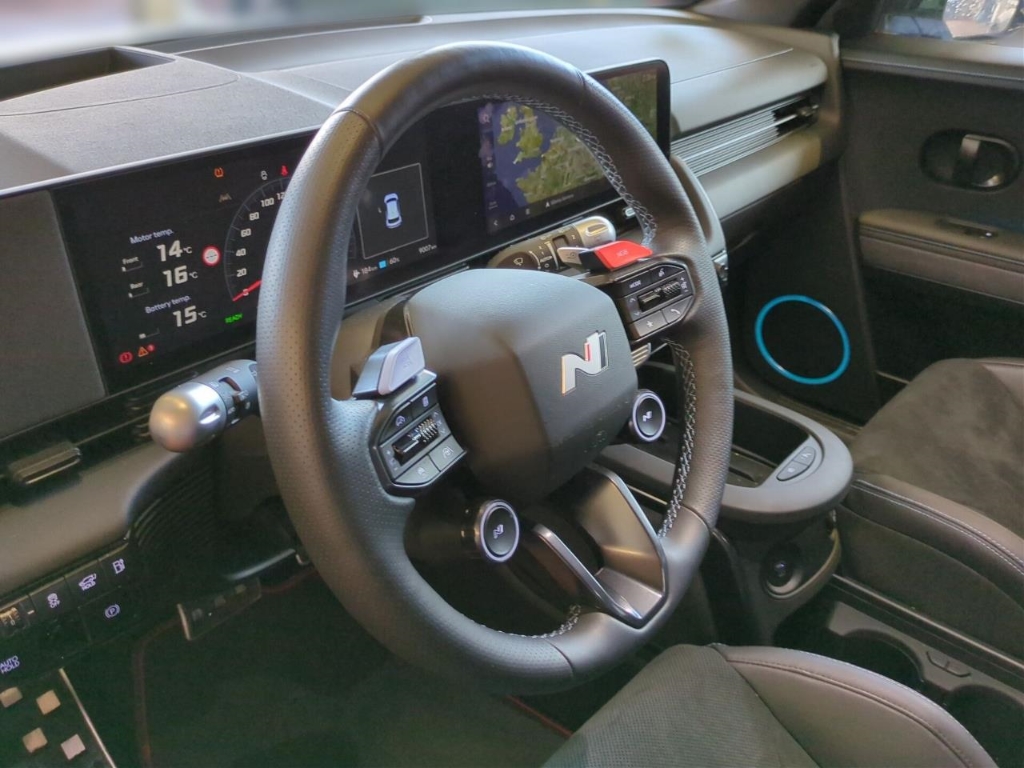 Fahrzeugabbildung Hyundai IONIQ 5 4WD 84kWh N-Performance Sitz-Paket HUD Navi Leder Digitales Cockpit