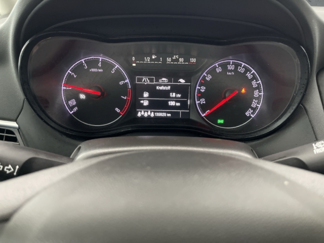 Fahrzeugabbildung Opel Zafira 1.4 Ecotec Temp Klima LED-Tagfahrlicht BT