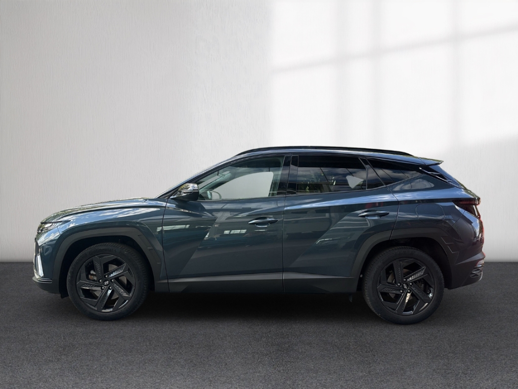 Fahrzeugabbildung Hyundai TUCSON 1.6 T-GDi MT 2WD ADVANTAGE Dachlackierung Navi Digitales Cockpit Soundsystem