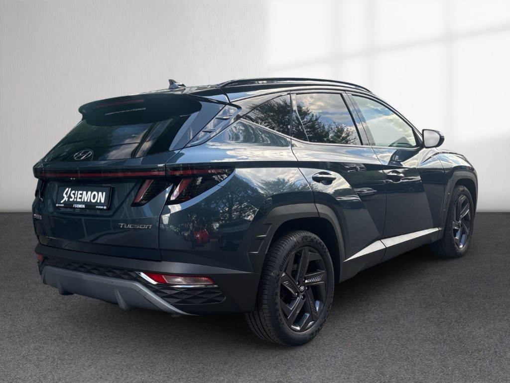 Fahrzeugabbildung Hyundai TUCSON 1.6 T-GDi MT 2WD ADVANTAGE Dachlackierung Navi Digitales Cockpit Soundsystem