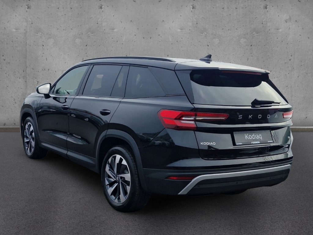 Fahrzeugabbildung SKODA Kodiaq 1.5 TSI iV DSG SELECTION LED AHK Navi ACC