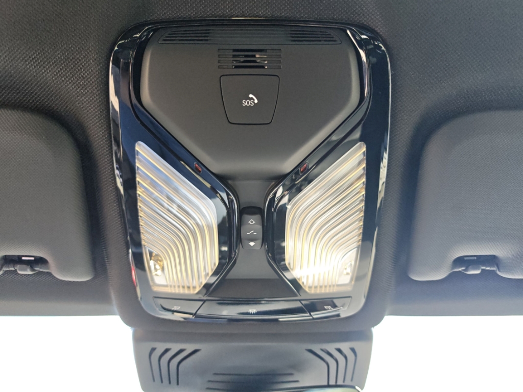 Fahrzeugabbildung BMW X3 20d xDrive Advantage PANO NAV LEDER KLIM APP
