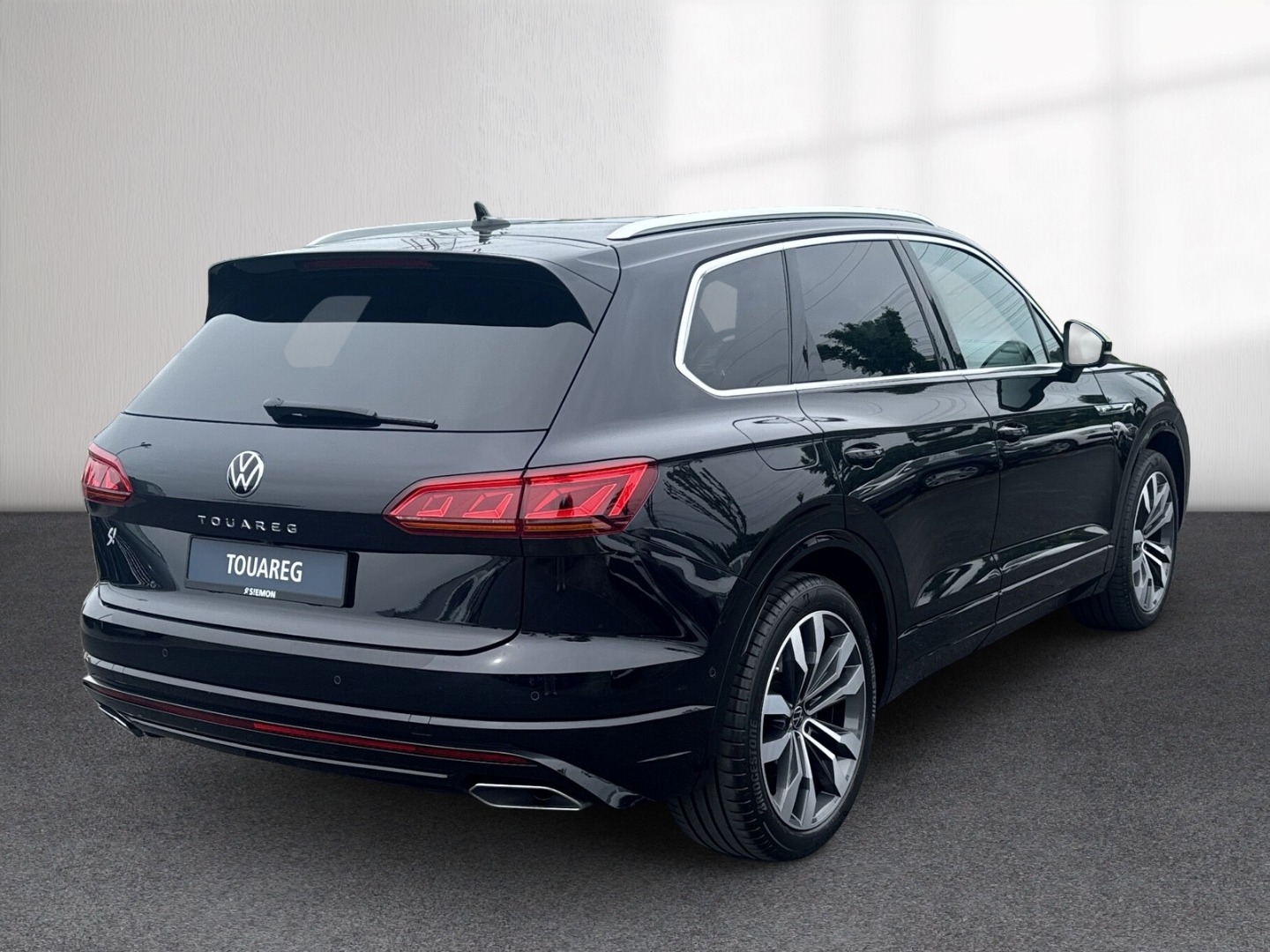 Fahrzeugabbildung Volkswagen Touareg 4Motion V6 3.0 TDI R-Line ACC PDCv+h SHZ Temp