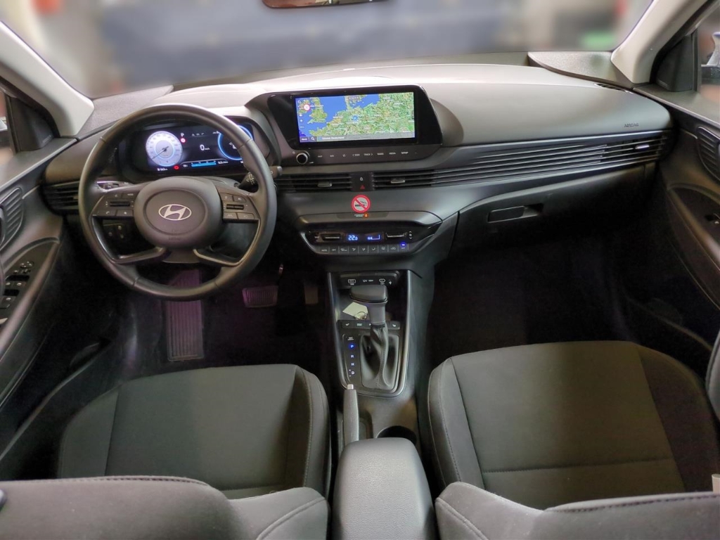 Fahrzeugabbildung Hyundai i20 FL 1.0 T-GDI 7-DCT MY25 Prime Navi Bose LED Keyless Rückfahrkam. PDCv+h