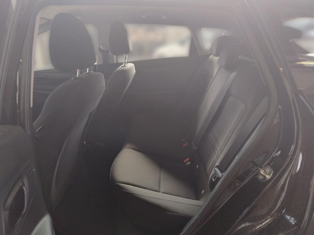 Fahrzeugabbildung Hyundai BAYON FL 1.0 T-GDI MT MY25 Select Navi Apple CarPlay Android Auto Fahrerprofil Musikstreaming