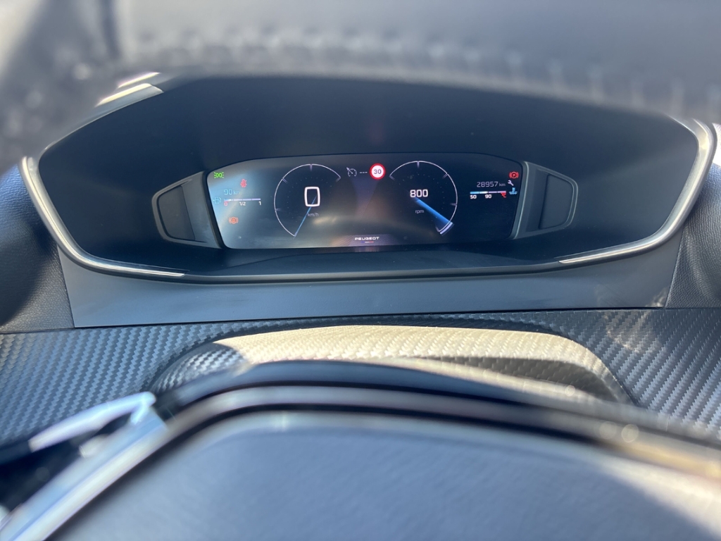 Fahrzeugabbildung Peugeot 2008 1.2 PureTech Allure LED Klimaauto PDC LM17