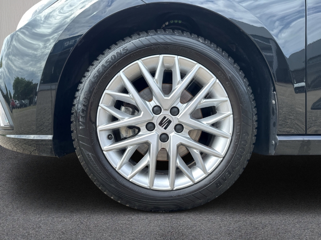 Fahrzeugabbildung SEAT Ibiza 1.0 TSI FR Navi Tempo PDC SHZ AppConnect
