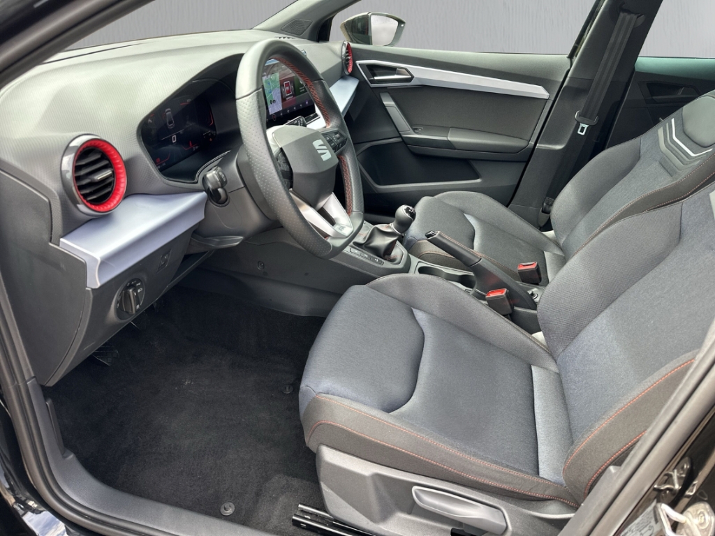 Fahrzeugabbildung SEAT Ibiza 1.0 TSI FR Navi Tempo PDC SHZ AppConnect