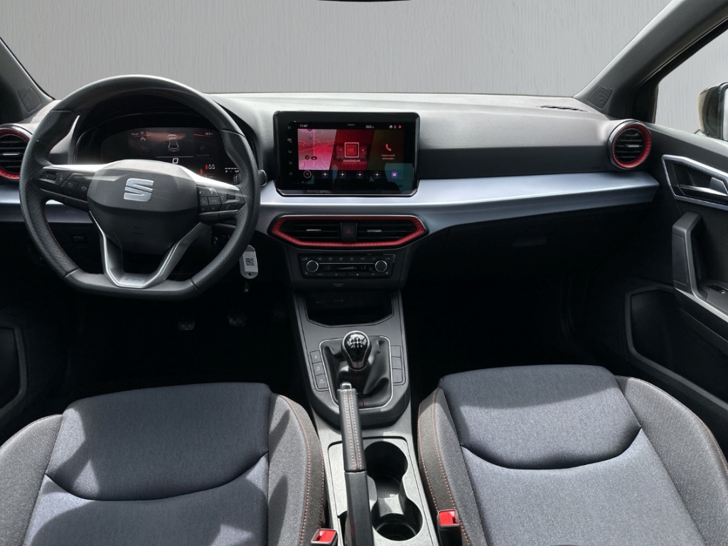 Fahrzeugabbildung SEAT Ibiza 1.0 TSI FR Navi Tempo PDC SHZ AppConnect