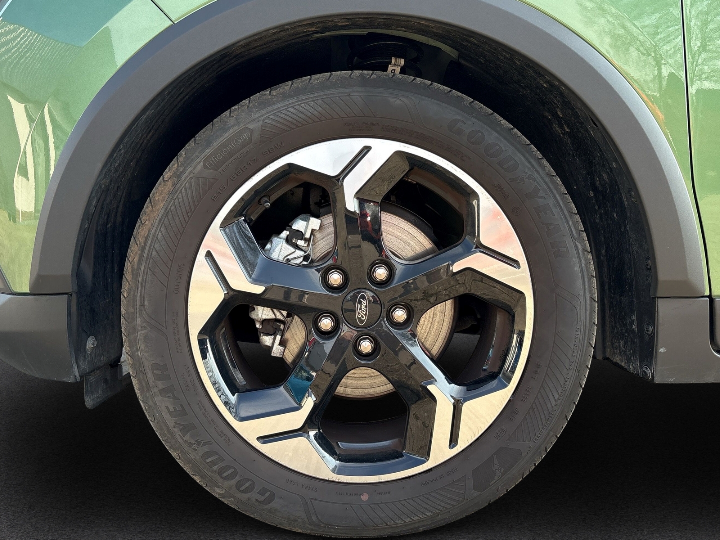 Fahrzeugabbildung Ford Tourneo Courier Active DCT Navi ACC PDCv+h LED-Tagfahrlicht