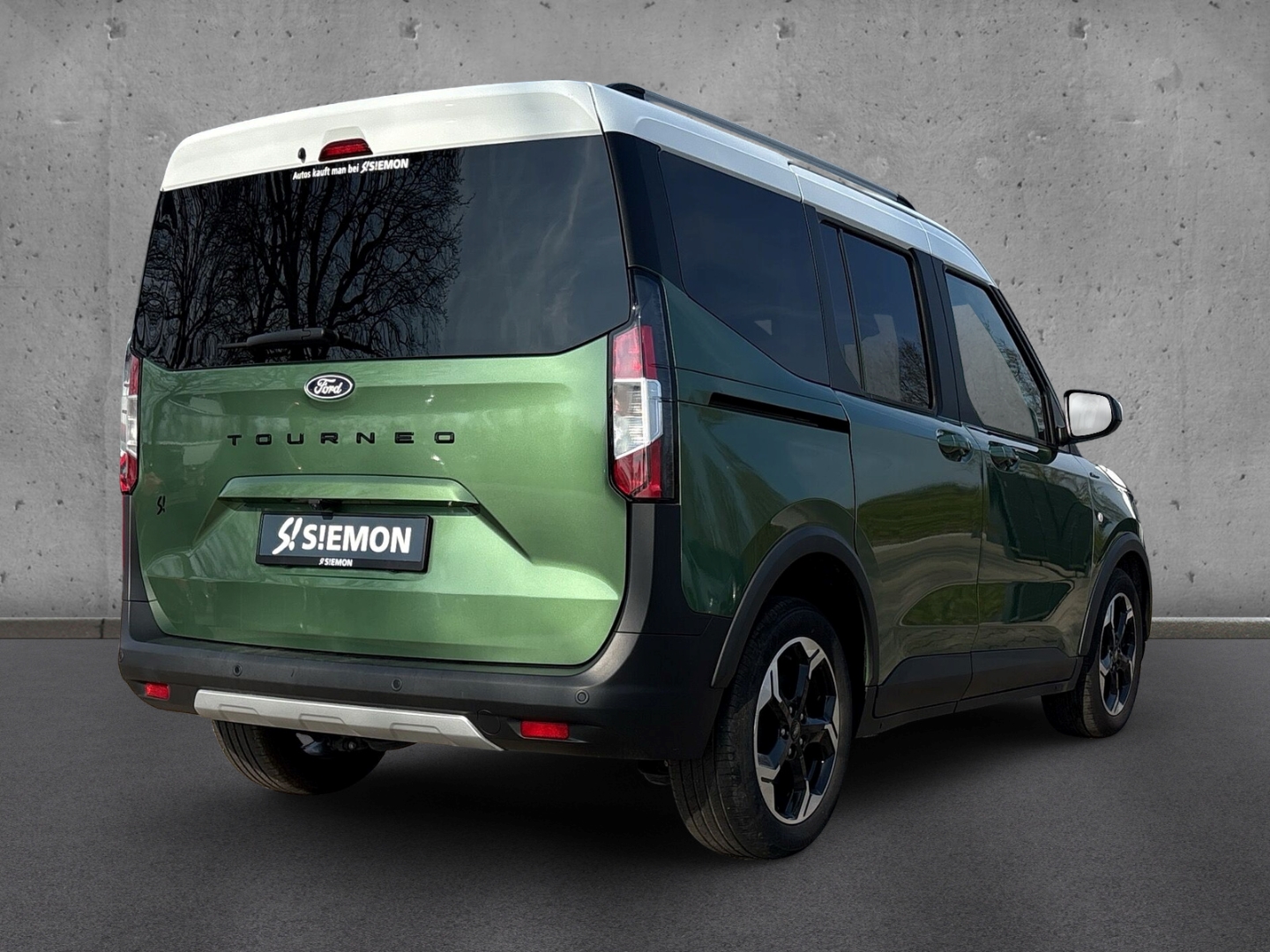 Fahrzeugabbildung Ford Tourneo Courier Active DCT Navi ACC PDCv+h LED-Tagfahrlicht