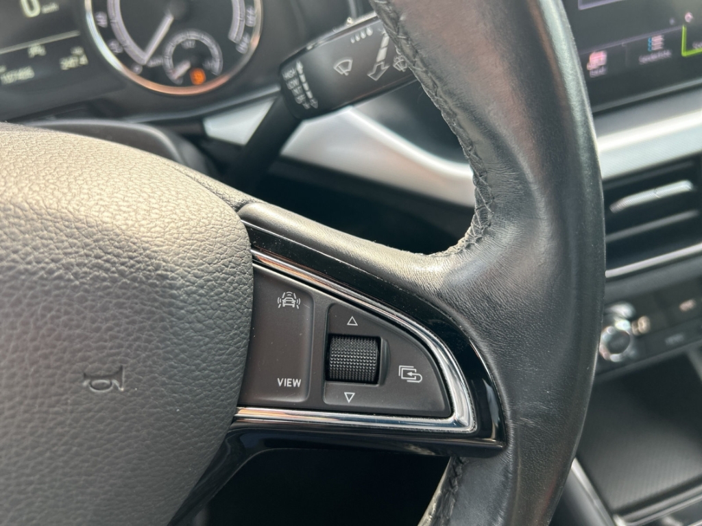 Fahrzeugabbildung SKODA Scala 1.5 TSI DSG DRIVE Tempo SHZ PDC SmartLink