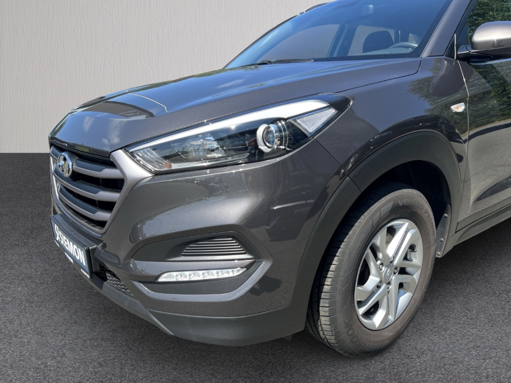 Fahrzeugabbildung Hyundai TUCSON blue 2WD 1.6 GDI AHK Navi SHZ PDC CarPlay
