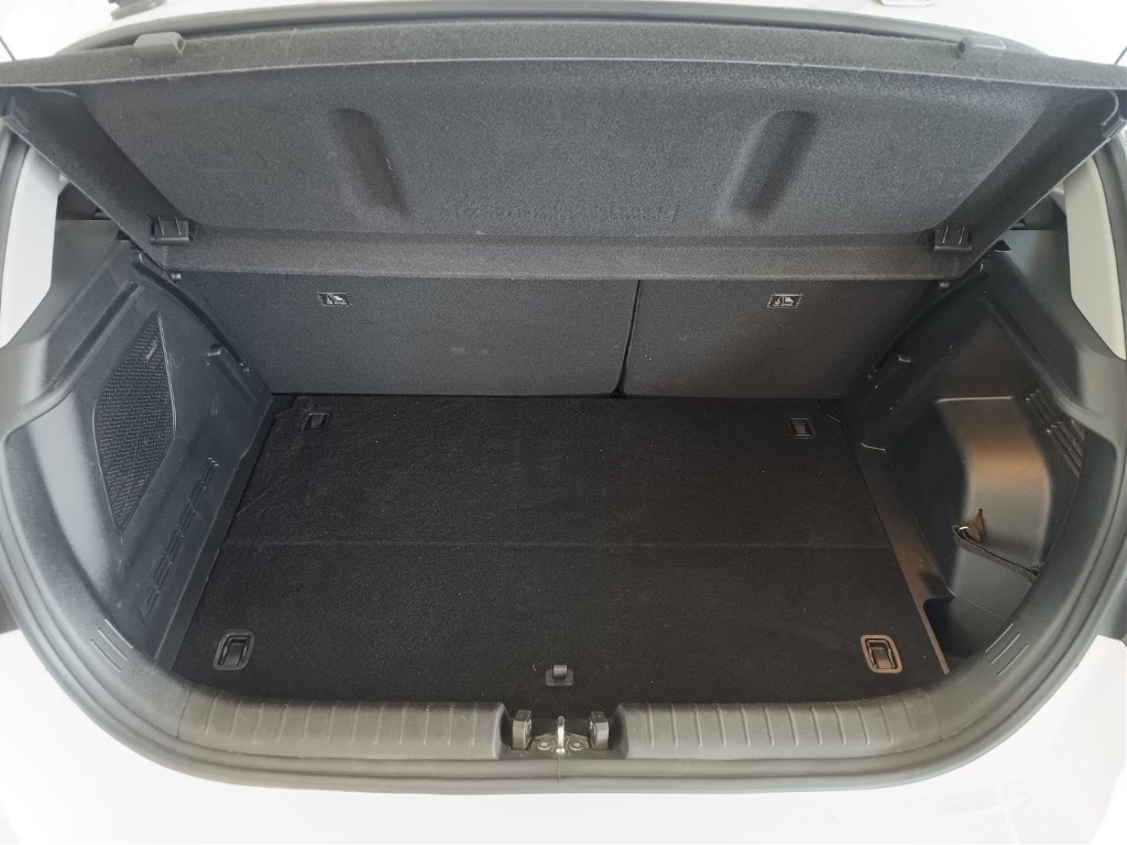 Fahrzeugabbildung Hyundai i20 FL 1.0 T-GDI 7-DCT MY25 Prime Navi Bose LED Keyless Rückfahrkam. PDCv+h