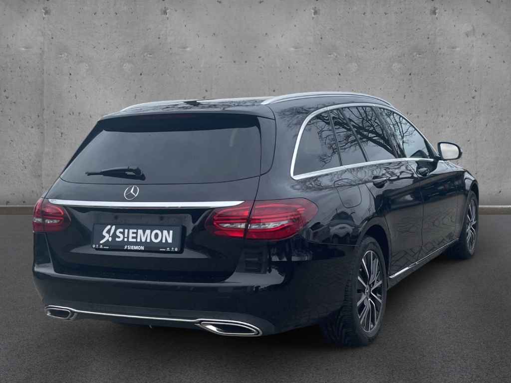 Fahrzeugabbildung Mercedes-Benz C 300 T-Modell Exclusive NAV KLIM SHZ TEMP 9G