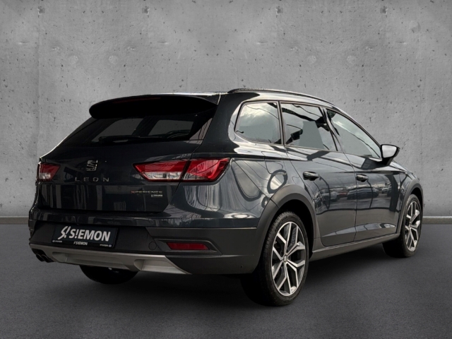Fahrzeugabbildung SEAT Leon ST 2.0 TDI DSG X-Perience 4Drive AHK LEDER