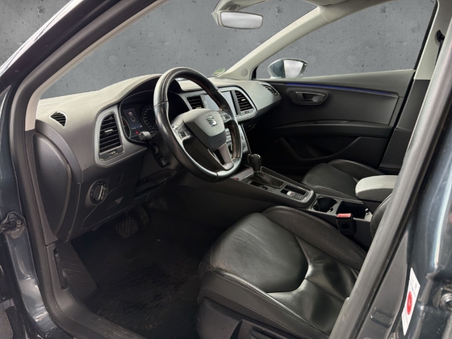 Fahrzeugabbildung SEAT Leon ST 2.0 TDI DSG X-Perience 4Drive AHK LEDER