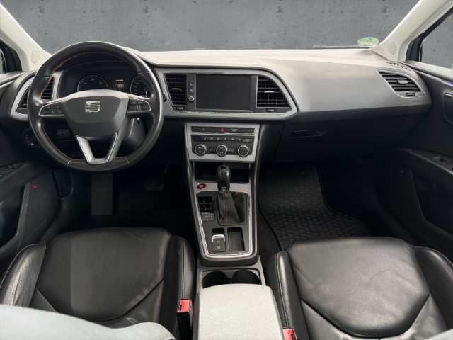 Fahrzeugabbildung SEAT Leon ST 2.0 TDI DSG X-Perience 4Drive AHK LEDER