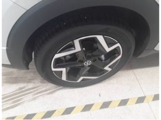 Fahrzeugabbildung Volkswagen T-Cross 1.5 TSI DSG R-Line AHK ACC Navi SHZ RKam