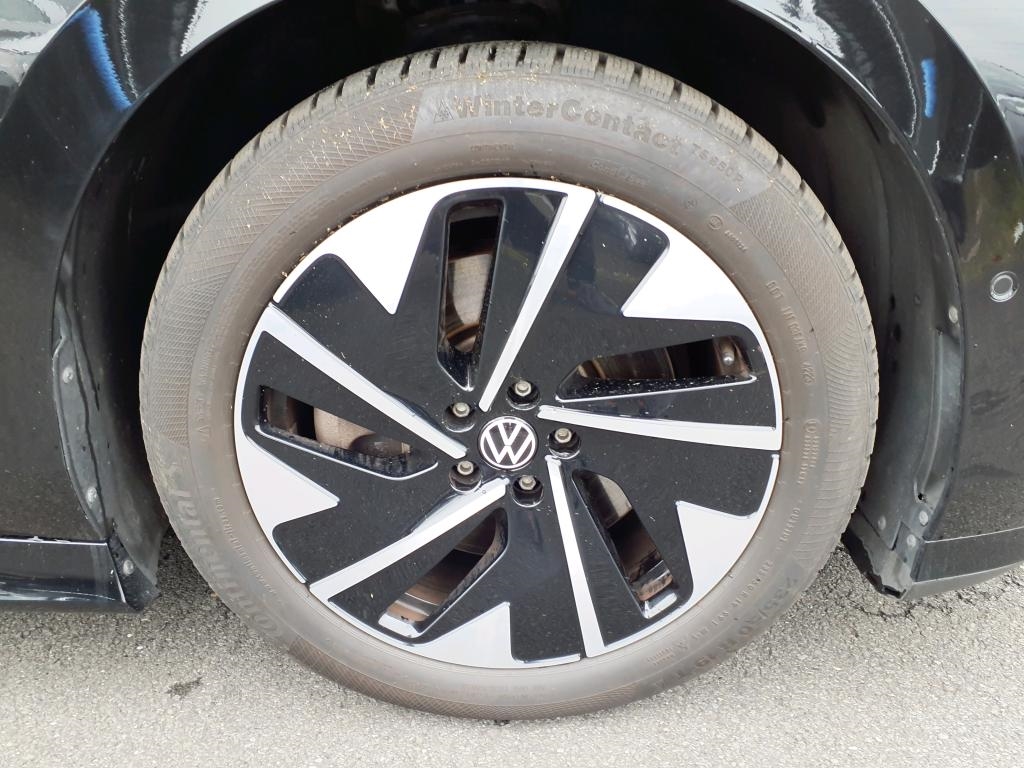 Fahrzeugabbildung Volkswagen ID.7 Pro 210 kW IQ.LIGHT SmartPano 360° belSitz