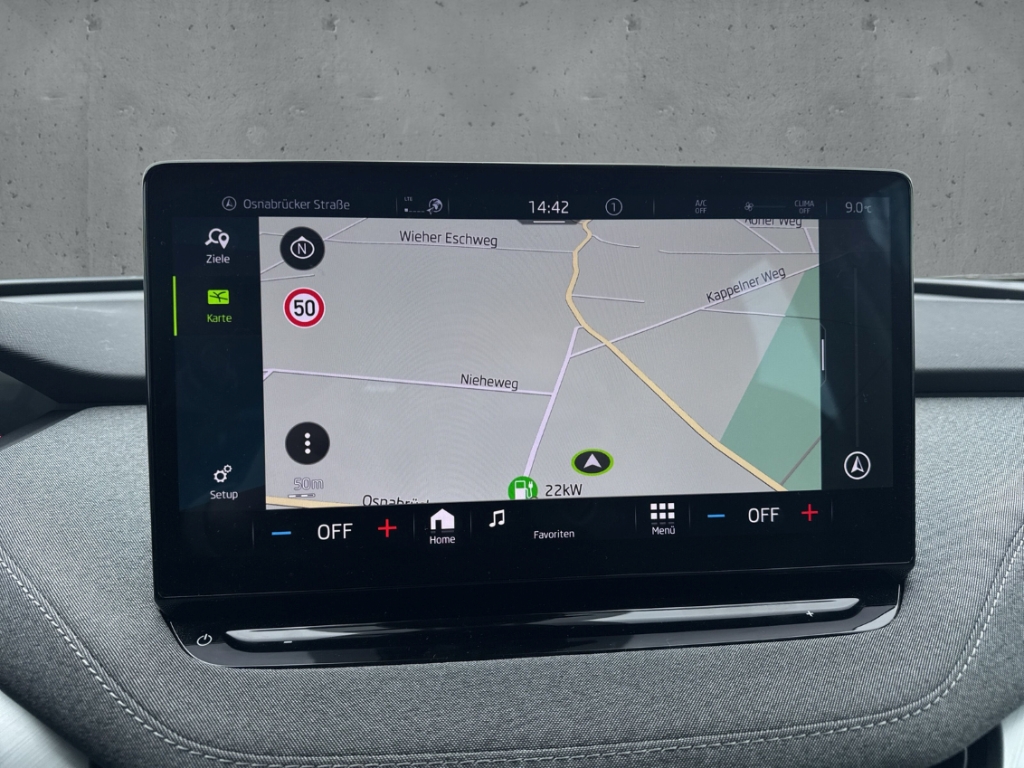 Fahrzeugabbildung SKODA Enyaq iV 60 Loft Nav Tempo PDC Kamera WärmePumpe