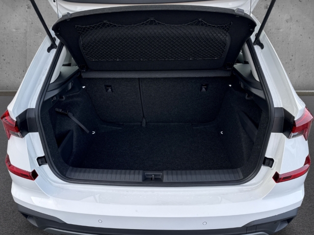 Fahrzeugabbildung SKODA Kamiq 1.0 TSI SELECTION LED SHZ Temp PDC Klima