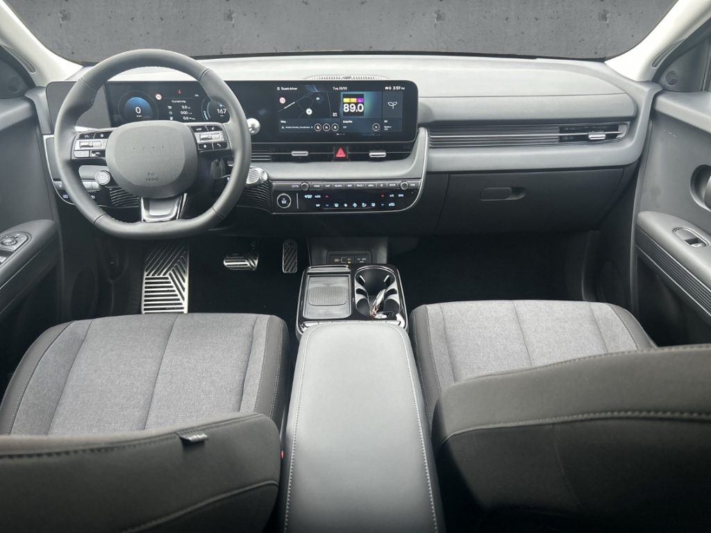 Fahrzeugabbildung Hyundai IONIQ 5 FL MY26 84kWh 2WD CENTRIQ Navi Digitales Cockpit LED ACC El. Heckklappe Apple CarPlay