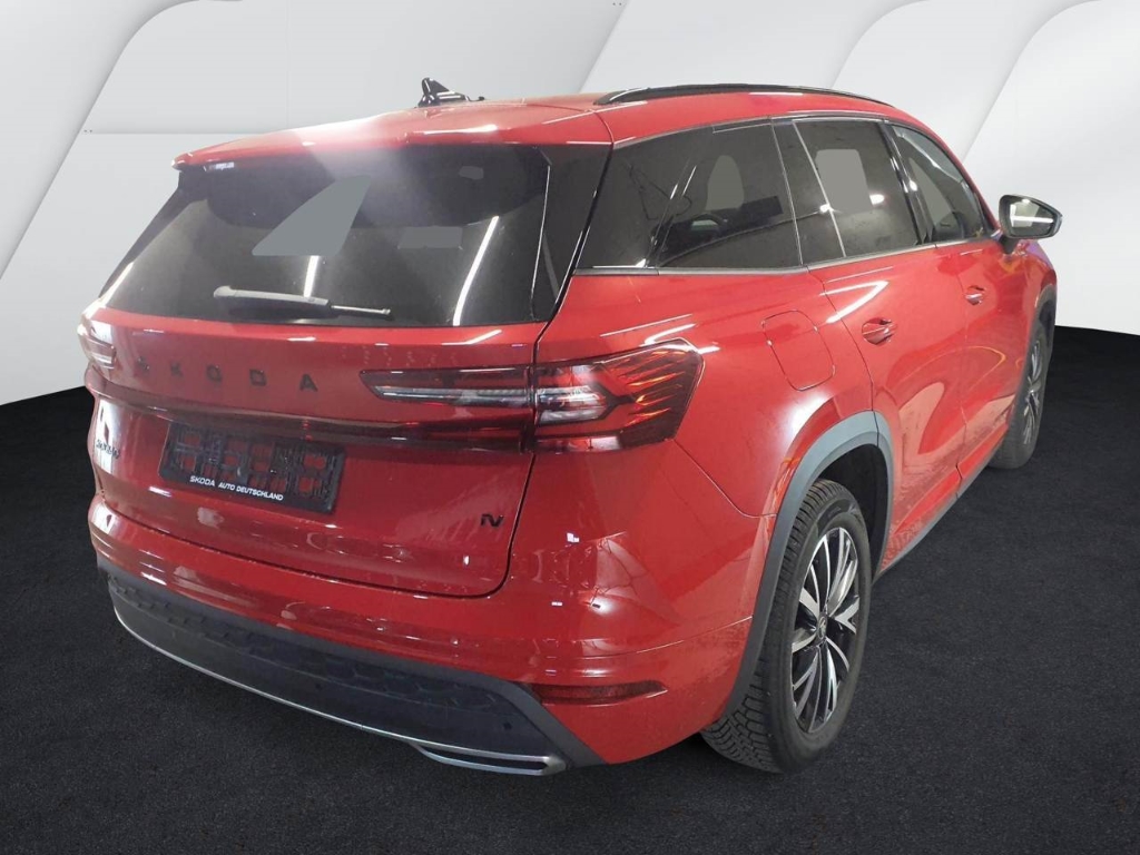 Fahrzeugabbildung SKODA Kodiaq iV Sportline AHK MatrLED TechPack R-Kam