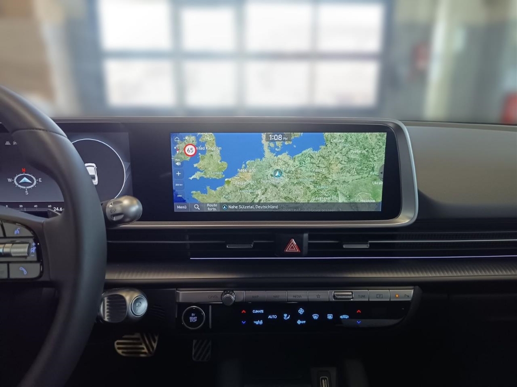 Fahrzeugabbildung Hyundai IONIQ 6 77,4kWh 4WD UNIQ Digi-Spiegel HUD Navi Digitales Cockpit Memory Sitze Soundsystem Bose