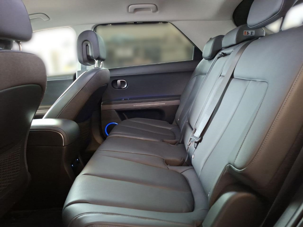 Fahrzeugabbildung Hyundai IONIQ 5 FL 84kWh 2WD MY25 UNIQ Navi Digitales Cockpit Soundsystem Bose Klimasitze