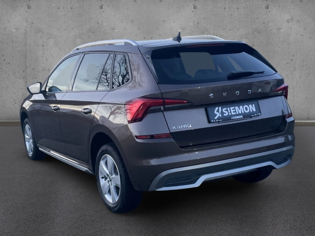 Fahrzeugabbildung SKODA Kamiq Style Scout VIRT LEDER TEMP NAV SHZ BT