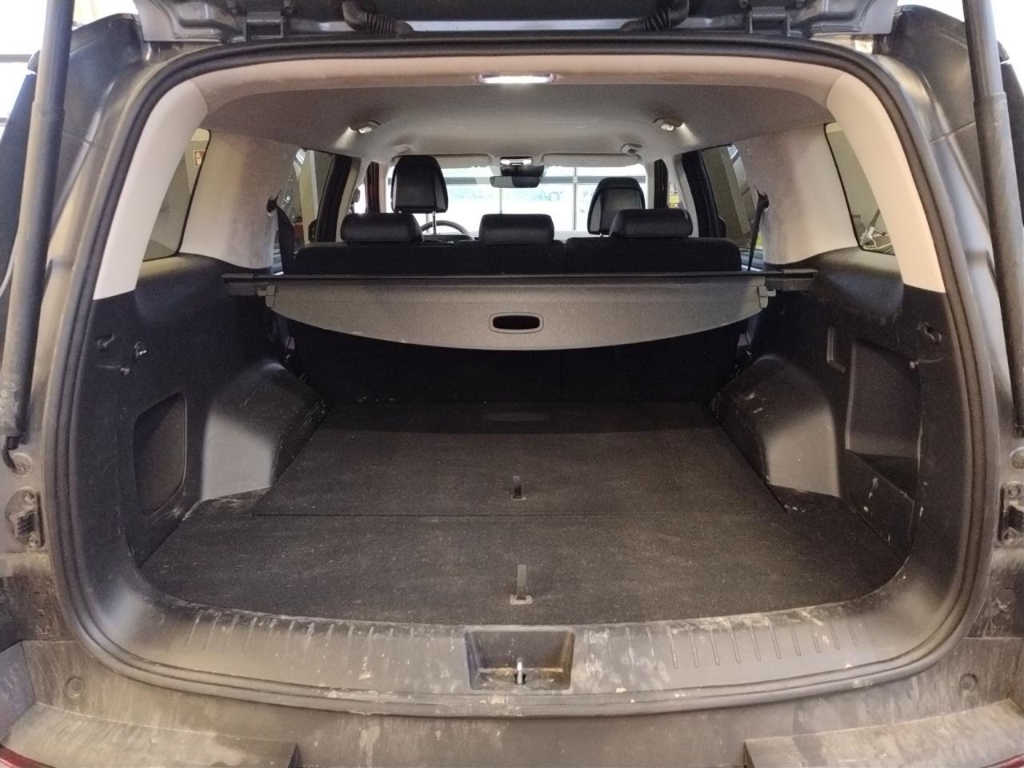 Fahrzeugabbildung Hyundai SANTA FE HEV MY25 1.6 AT 2WD Prime Smart Sense+ Navi Digitales Cockpit Soundsystem