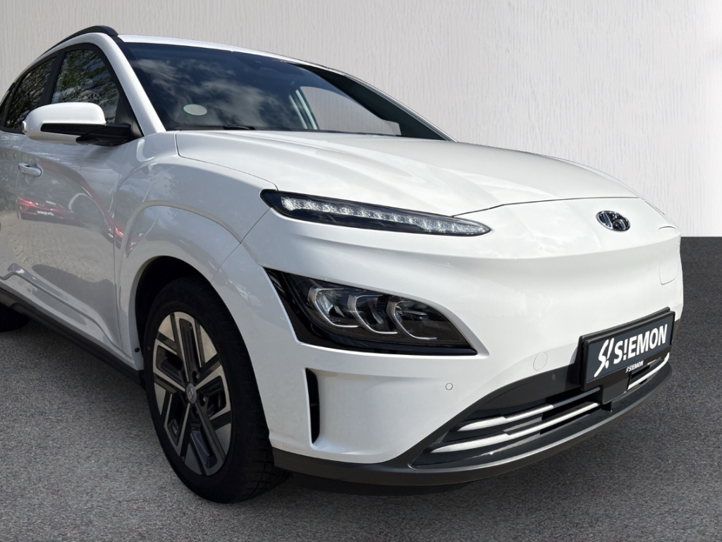Fahrzeugabbildung Hyundai KONA Elektro Prime 64kWh LED ACC HuD e.Sitze RKam CarPlay SHZ LHZ