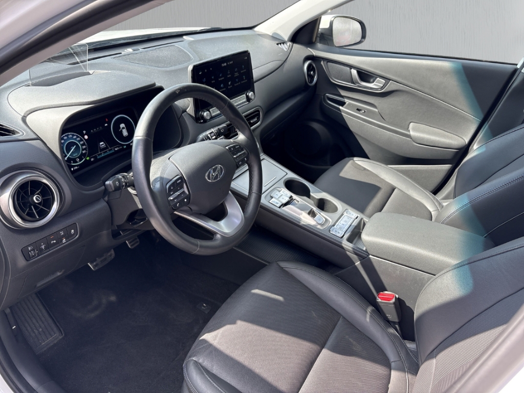 Fahrzeugabbildung Hyundai KONA Elektro Prime 64kWh LED ACC HuD e.Sitze RKam CarPlay SHZ LHZ