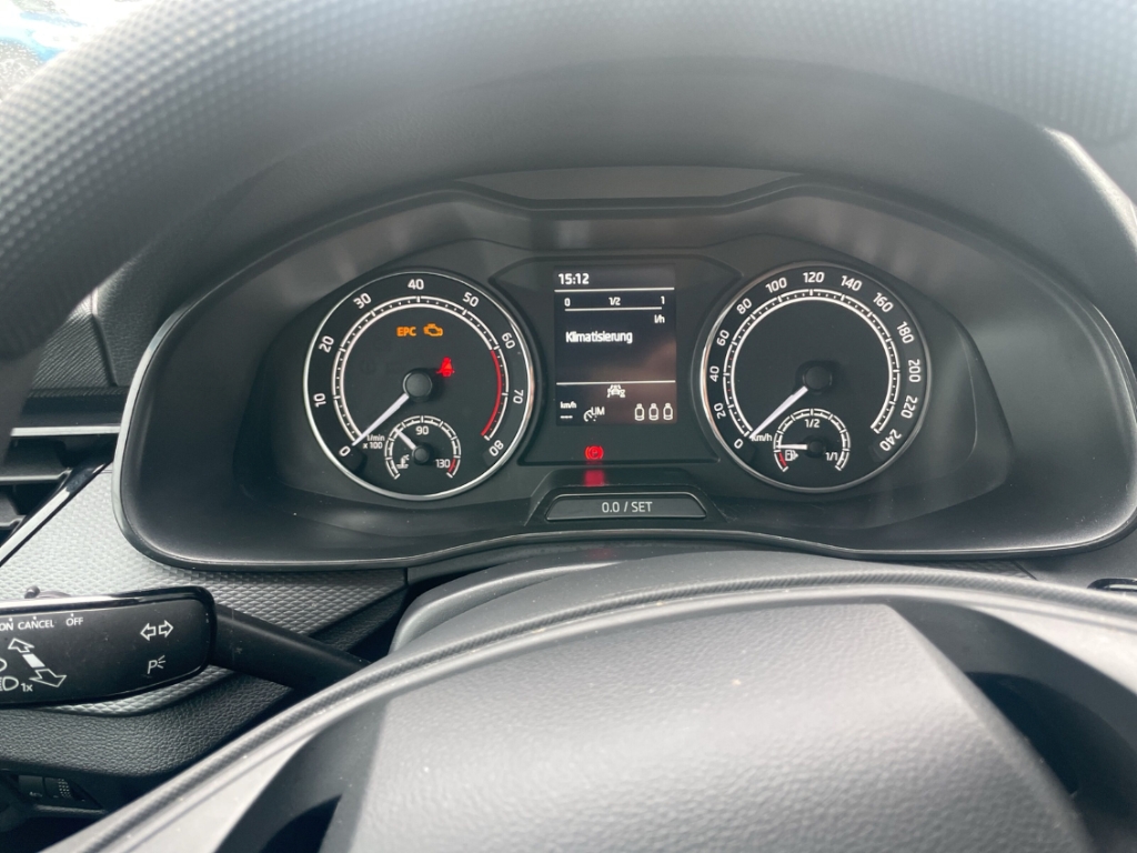 Fahrzeugabbildung SKODA Scala 1.0 TSI Cool Plus Klima PDC SHZ FSE ESP