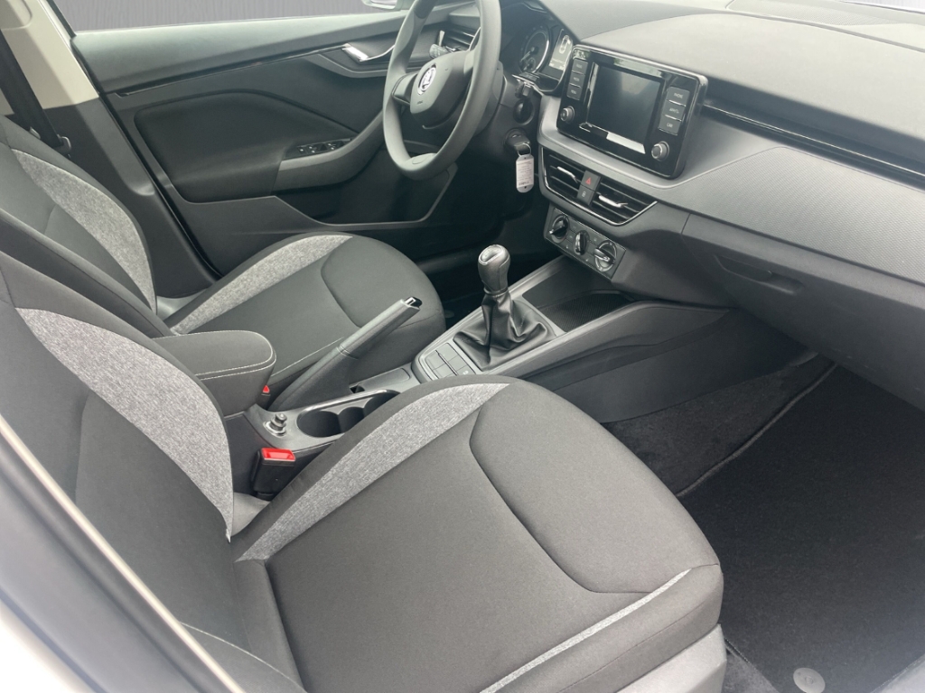 Fahrzeugabbildung SKODA Scala 1.0 TSI Cool Plus Klima PDC SHZ FSE ESP