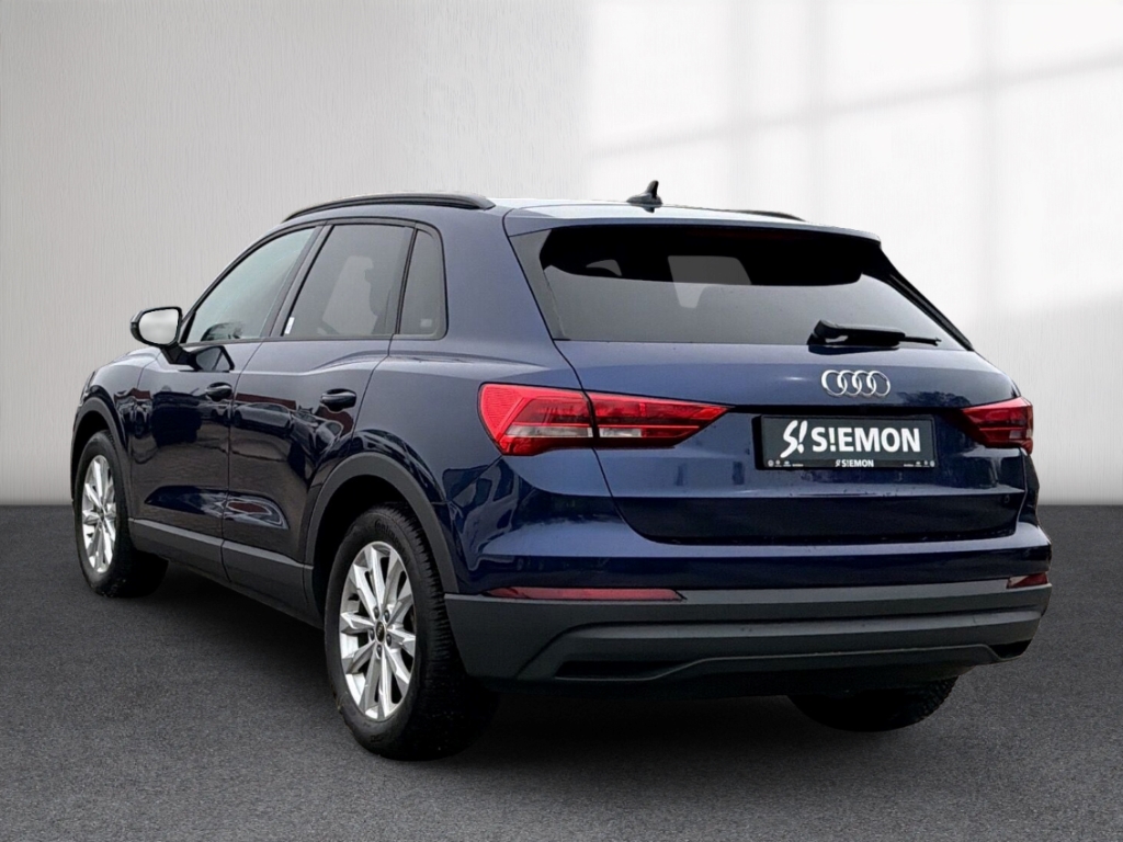 Fahrzeugabbildung Audi Q3 1.5 TFSI Navi R-Kamera SHZ GJR Klima