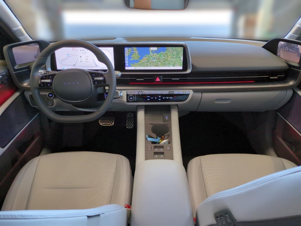 Fahrzeugabbildung Hyundai IONIQ 6 77,4kWh 2WD UNIQ Digi-Spiegel 20LM Schiebedach HUD Navi Digitales Cockpit