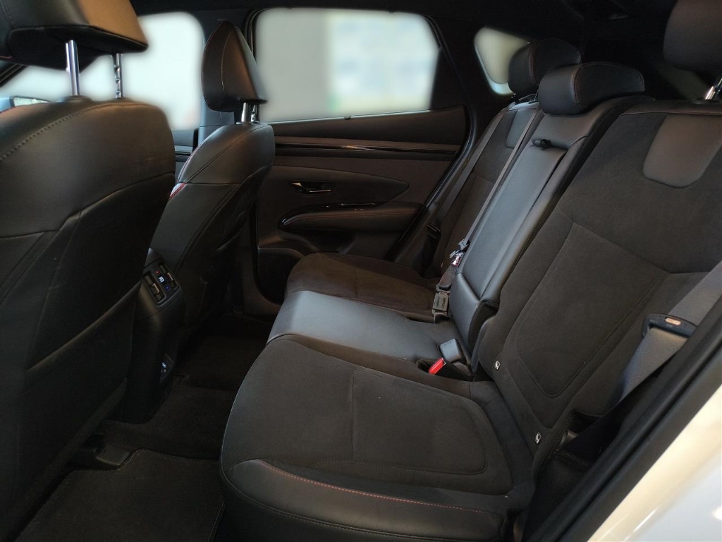 Fahrzeugabbildung Hyundai TUCSON PHEV 1.6 AT 4WD N-LINE Navi Digitales Cockpit Soundsystem LED ACC El. Heckklappe